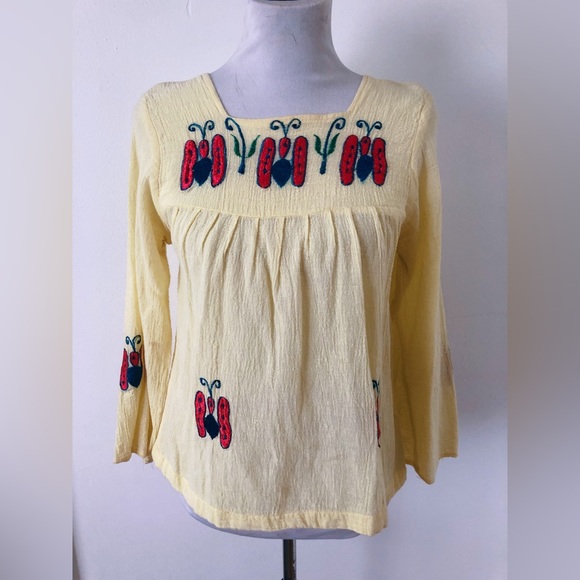 Vintage 60s Indian Cotton Gauze Blouse with Embroidered Butterflies - Picture 8 of 10